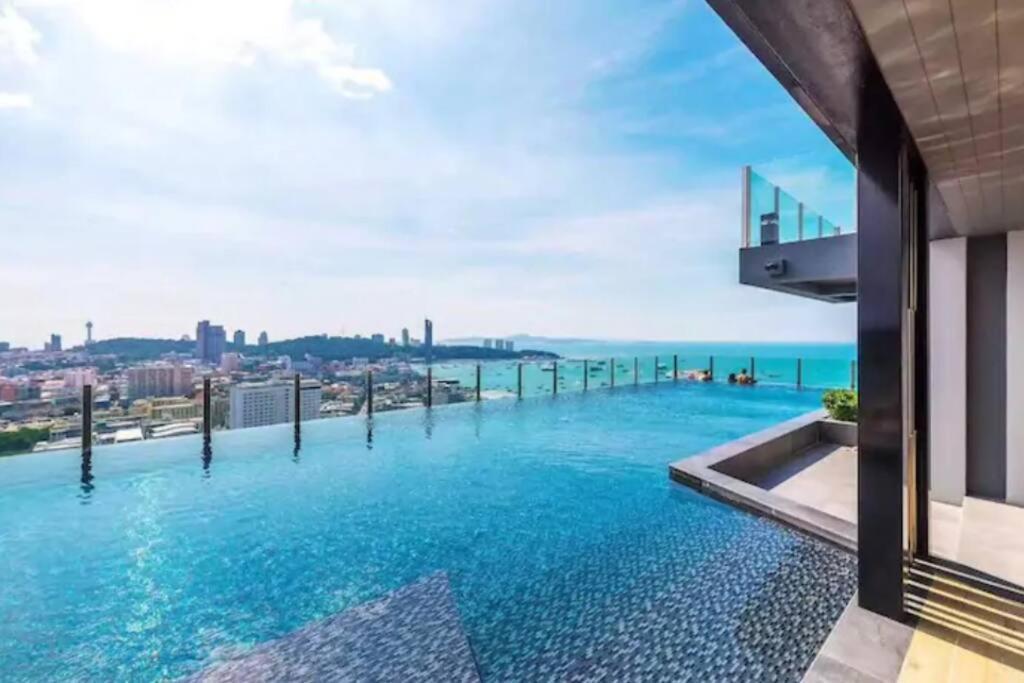 The Base Central Pattaya Quiet Room With Infinity Pool & Free Netflix 外观 照片